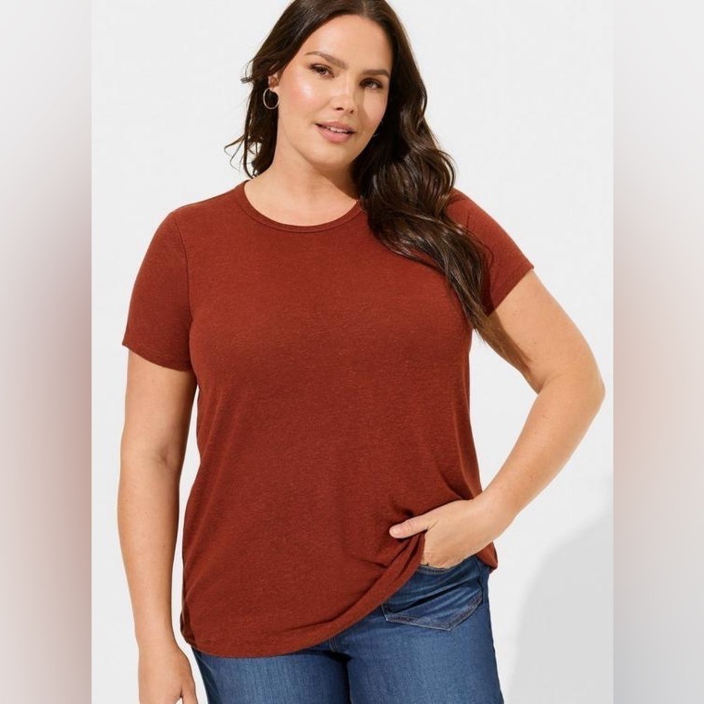 Lightweight Linen Blend Crew Neck Tee